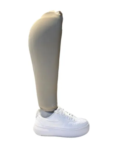 Freedom Cover, Couvre-jambe prothétique, au-dessus du genou (h : hauteur 40,6 cm, C : largeur 41,9 cm) NUDE, résistant à l'eau, imperméable, unisexe