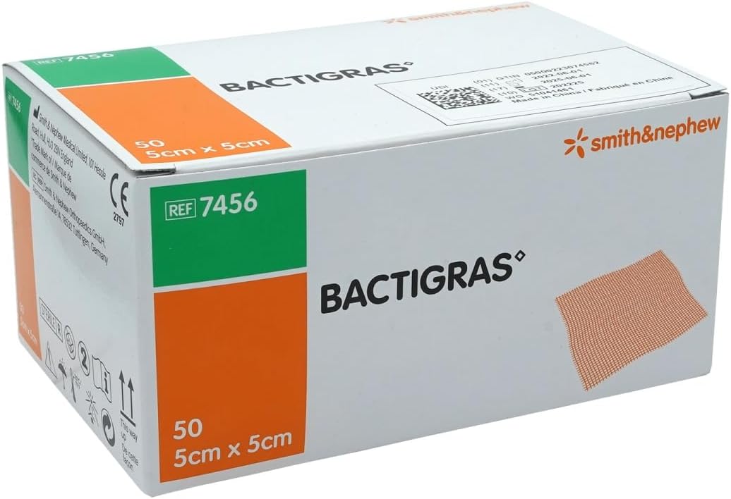 Smith & Nephew Bactigras Pack de 50 Pansements de Tulle Gras 5 x 5 cm