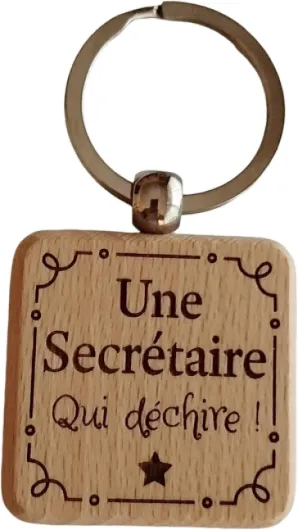 Porte-Clés en Bois Gravé Personnalisé - Cadeau Unique pour Collègue de Travail, Ami, Famille - Idéal pour Cadeau de Noël, Anniversaire Secrétaire