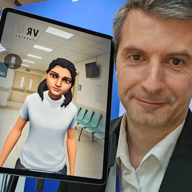 Interview de Gabriel David de KAMUI DIGITAL SANTE : outils innovants pour les professionnels et industriels de la santé.