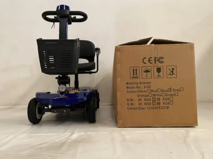 Véhicule de Mobilité Électrique Pliable et Léger pour Adultes à 4 Pneu Solide Roues, Ultra Compacte Personnes à Mobilité Reduite (Bleu)